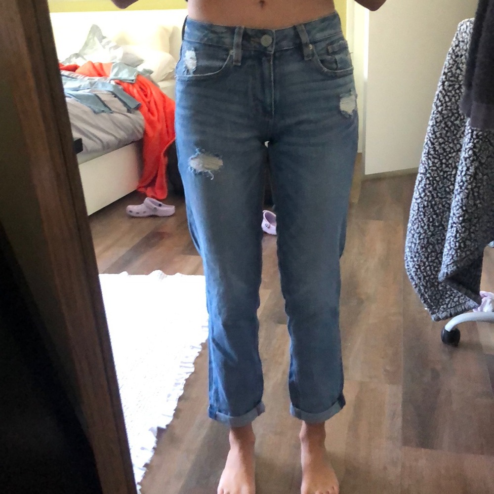 garage mid rise mom jeans :)